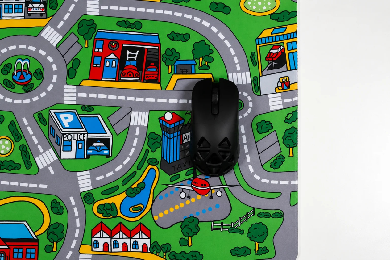 Playmat Desk™ Mat